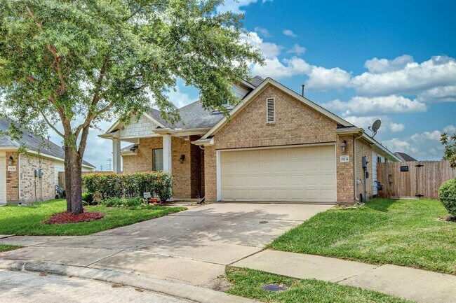Building Photo - 19234 Mustang Pointe Ln