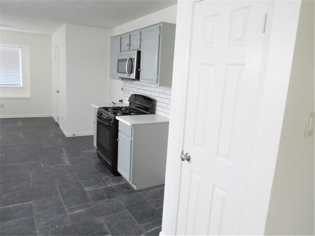 Building Photo - 18822 Timber Way Dr