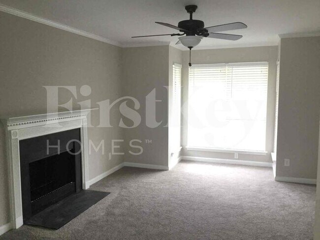 Foto del edificio - 854 Stonebridge Park Circle