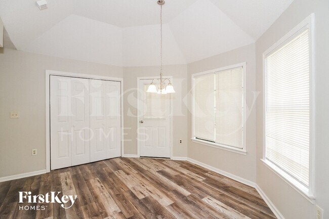 Building Photo - 7134 Markim Dr