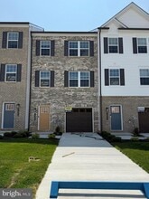 Building Photo - 16628 Green Glade Dr