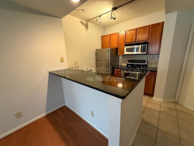 Foto del edificio - 1250 Parkwood Cir SE