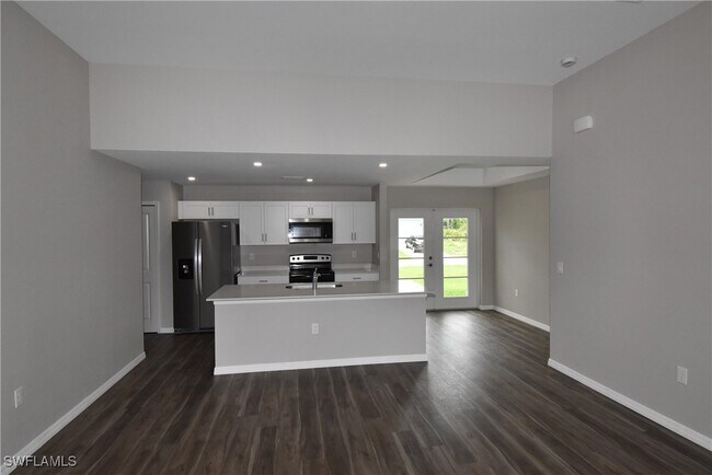 Foto del edificio - 8146 Dimstead St