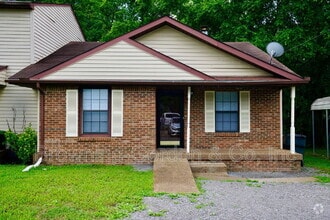 Building Photo - 3332 Oak Trees Ct