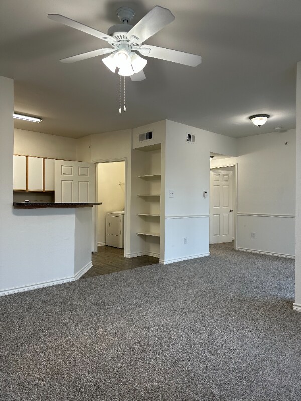 Foto del edificio - 8300 Farm to Market 1960 Rd E