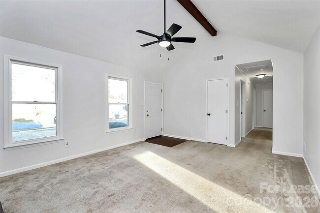 Building Photo - 1311 Hathshire Dr