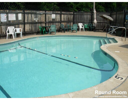 Building Photo - 1415 Commonwealth Ave