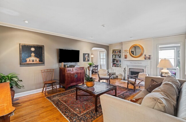 Building Photo - 29 Ashlawn Cv