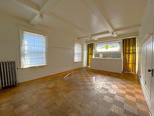 Foto del edificio - 2437 Shattuck Ave.