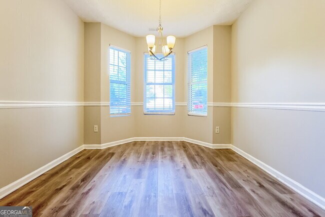 Building Photo - 600 Calvo Run