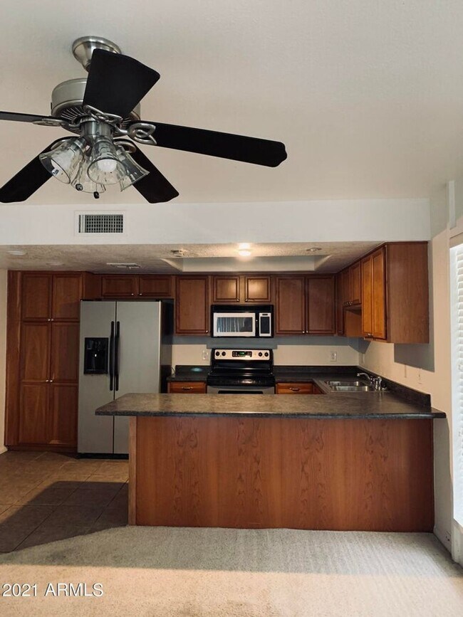 Foto del edificio - 3002 N 70th St