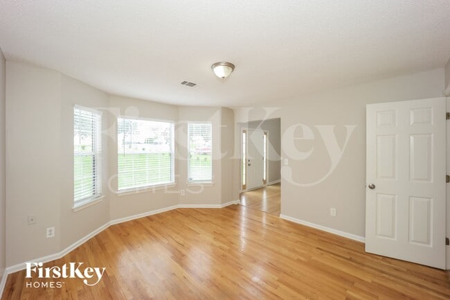 Foto del edificio - 3823 Riverview Ferry Crossing