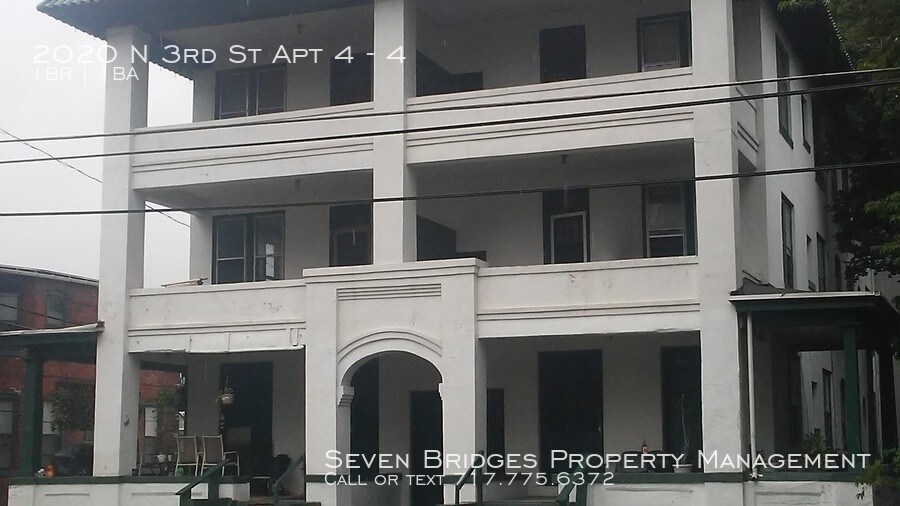 Primary Photo - Newly Remodeled