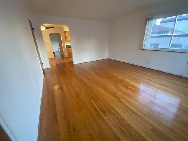 lvg. rm, hall to Kitchen (r) eat in nook (left) - 6240 Girard Ave