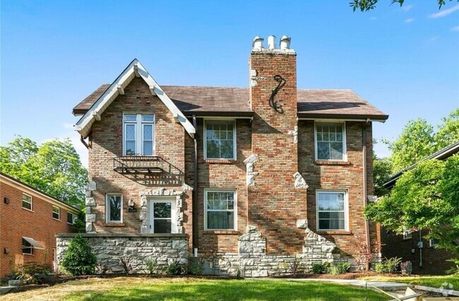 Building Photo - 7440 Delmar Blvd