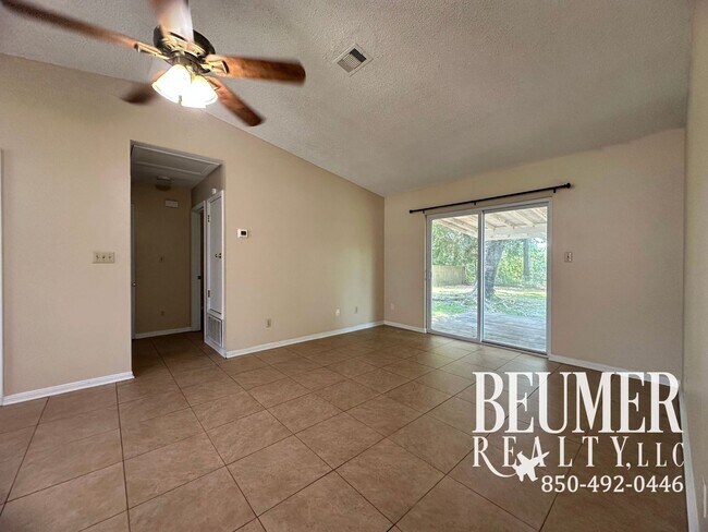 Foto del edificio - 3br/2ba Home for Rent in West Pensacola