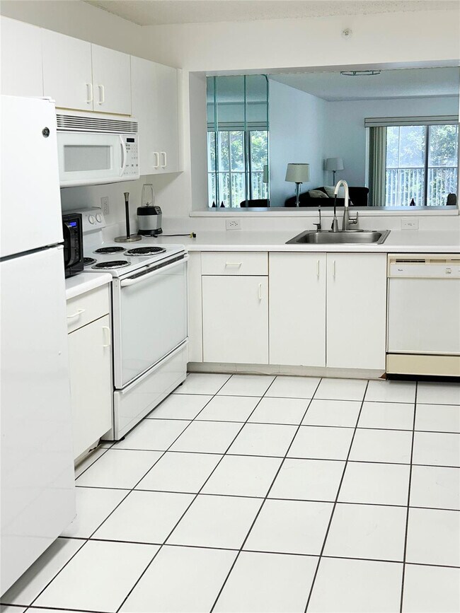 Foto del edificio - 9511 Weldon Cir