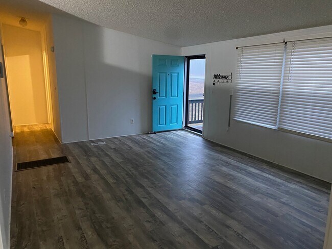 Sala de estar - 1220 Montlake Rd