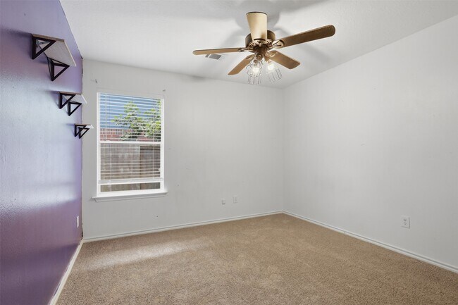 Foto del edificio - 19319 Arbor Pines Ln