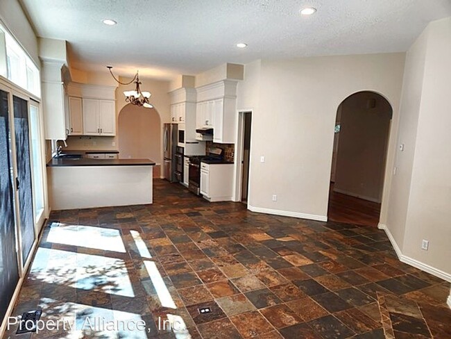 Building Photo - 4 br, 3 bath House - 1474 Rio Grande Road