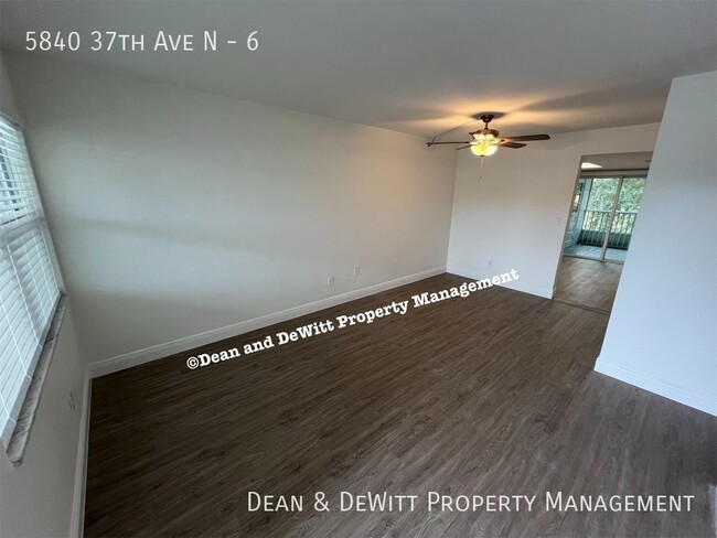 Building Photo - Renovated 2 BR 1 Bath in West St Pete w/In...