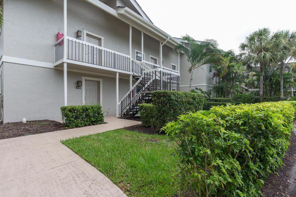 Foto principal - 11863 Wimbledon Cir