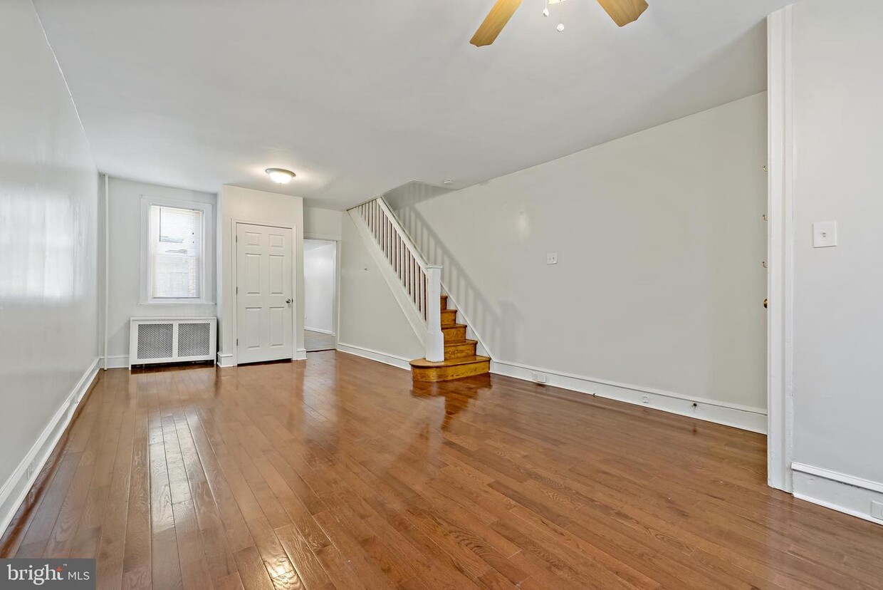 Primary Photo - 436 Greenwich St