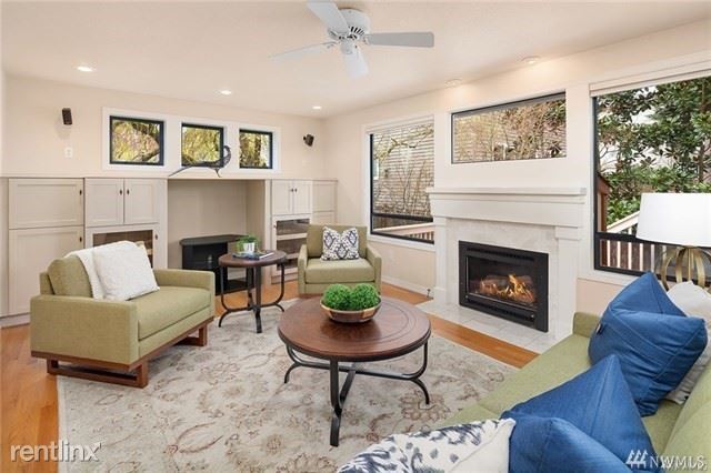 Building Photo - 3 br, 3.5 bath House - 8844 Southeast 37th...
