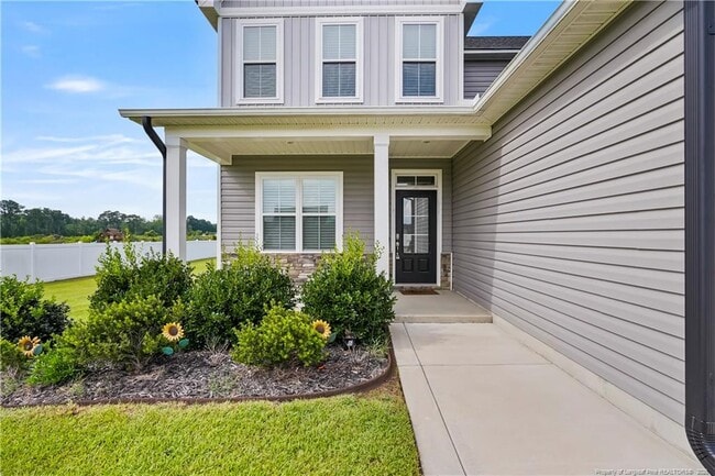 Foto del edificio - 110 Thunder Vly Ct