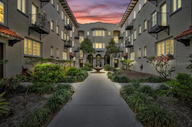 Foto del edificio - 2117 W Dekle Ave