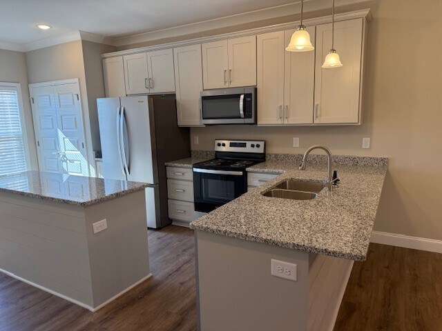 Building Photo - 1903 N Main St