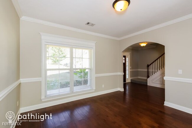 Foto del edificio - 4 br, 2.5 bath House - 4062 Starview Lane