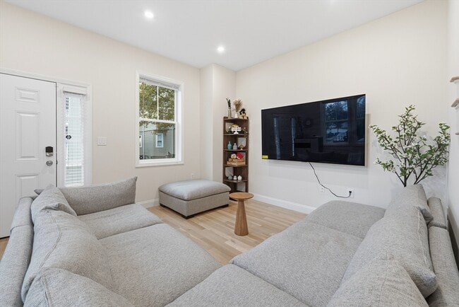 Foto del edificio - 77 North St