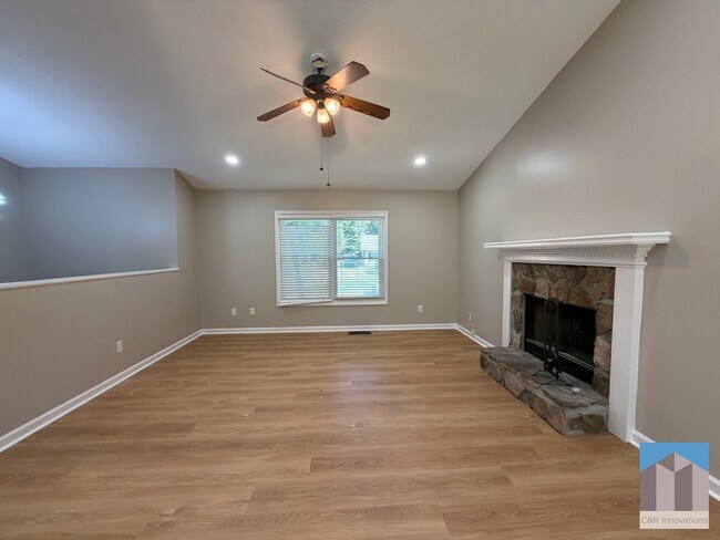 Foto del edificio - 2406 Jim Owens Ln NW