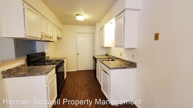 Building Photo - 3 br, 2 bath House - 302 Spring Branch Ln