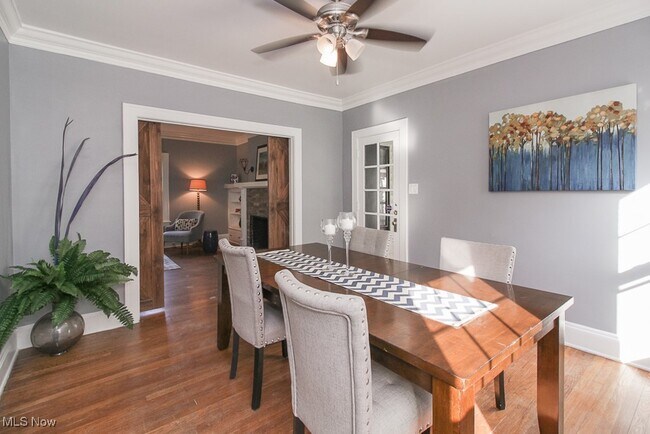 Foto del edificio - 2537 S Taylor Rd