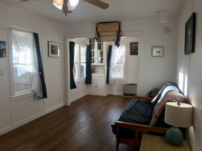 Foto del edificio - 667 Schley St