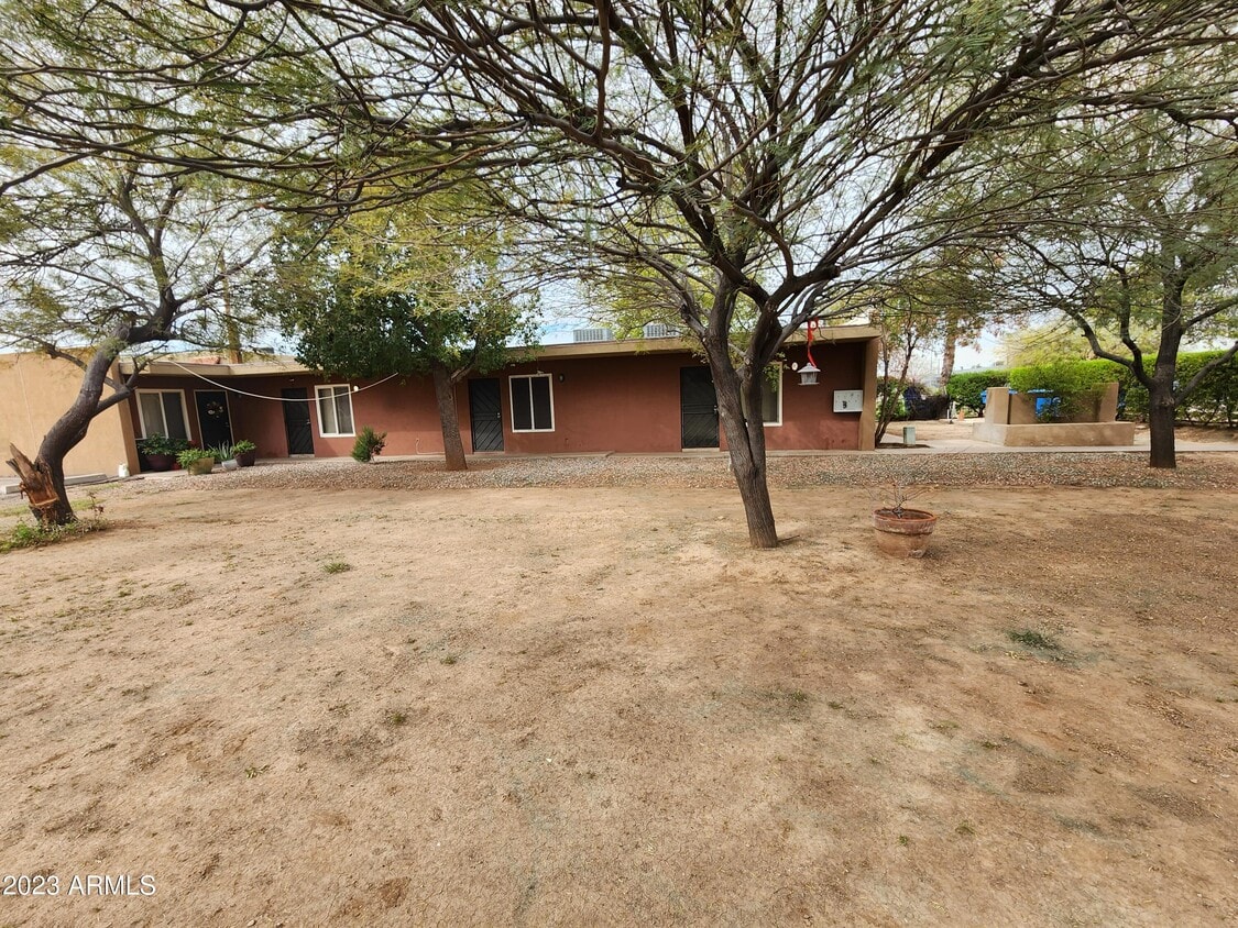 2735 W Tuckey Ln, Phoenix, AZ 85017 Room for Rent in Phoenix, AZ