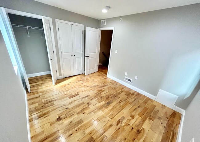 Foto del edificio - 426A N 40th St