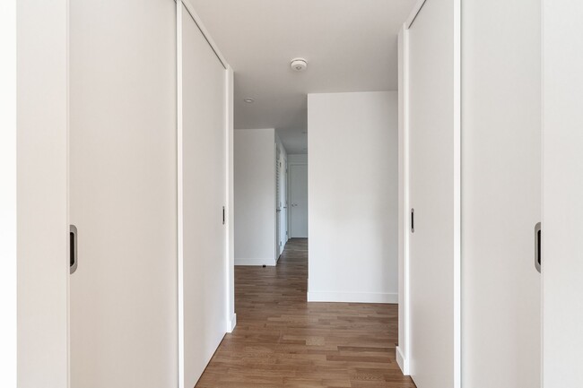 Building Photo - 56 Eccleston Drive