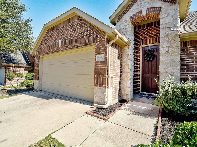 Photo - 9824 Mcfarring Dr (Fort Worth, TX)