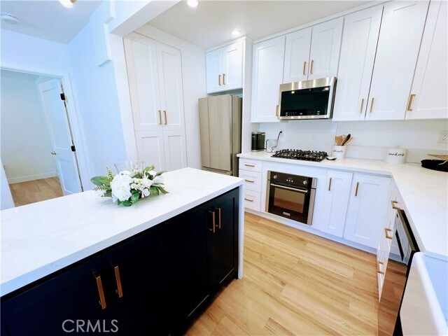 Building Photo - 5311 Lockhurst Dr