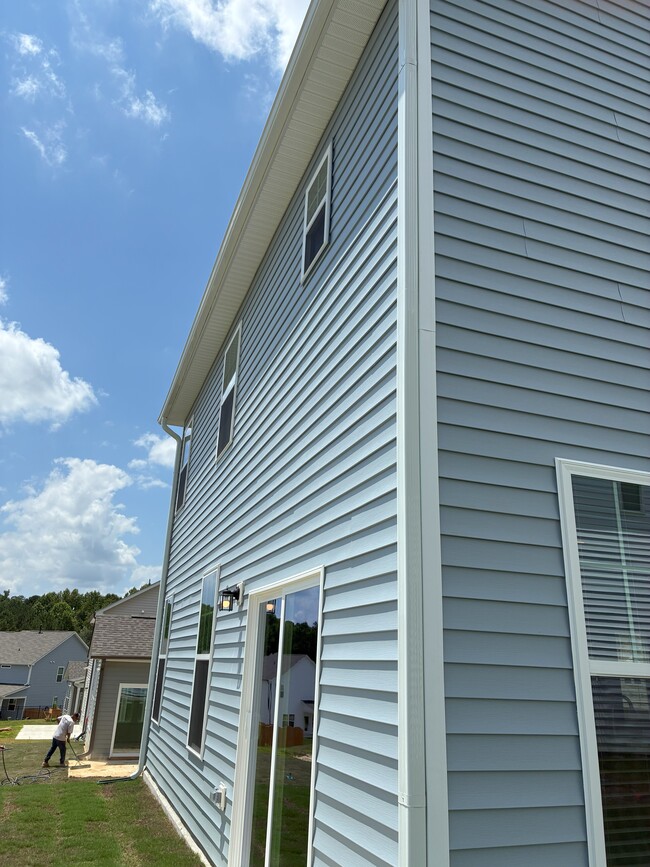 Left Side View - 240 Steel Springs Ln