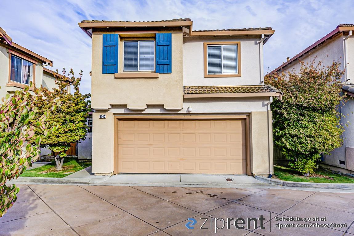Foto principal - 3142 Boulders Ct