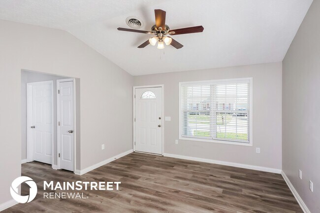 Foto del edificio - 382 Dustin Way