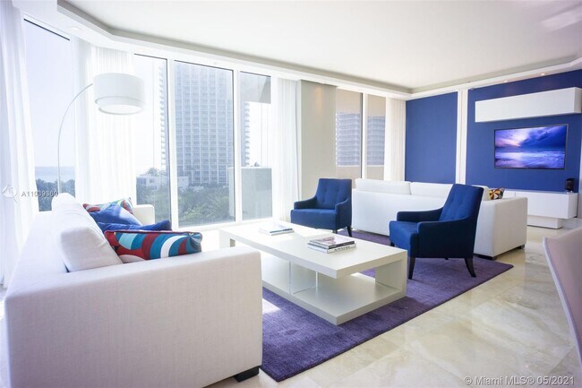 Foto del edificio - 300 South Pointe Dr