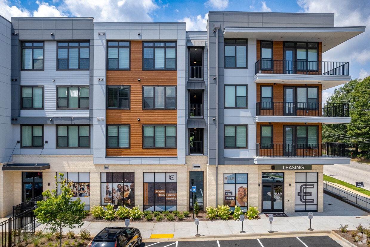 Ella Apartments 2201 Glenwood Ave SE Atlanta, GA