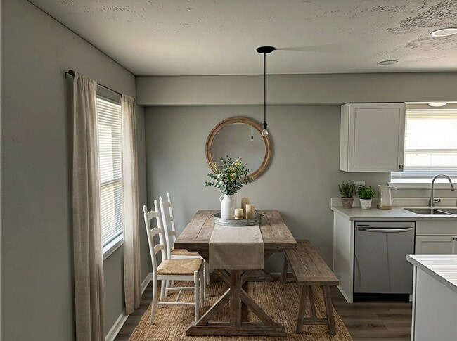 Building Photo - 2314 Pickerton Dr