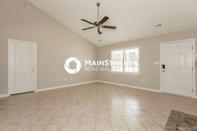 Building Photo - 4067 Zebulon Ave SW