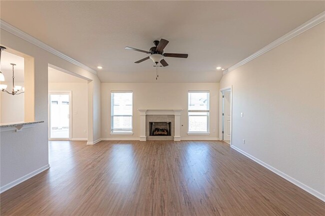 Building Photo - 411 Coconut Ln